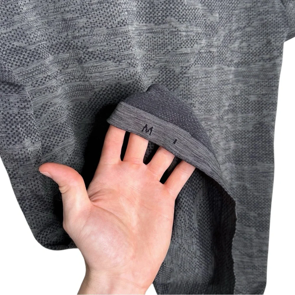 Lululemon Metal Vent Tech T shirt - Picture 7 of 7